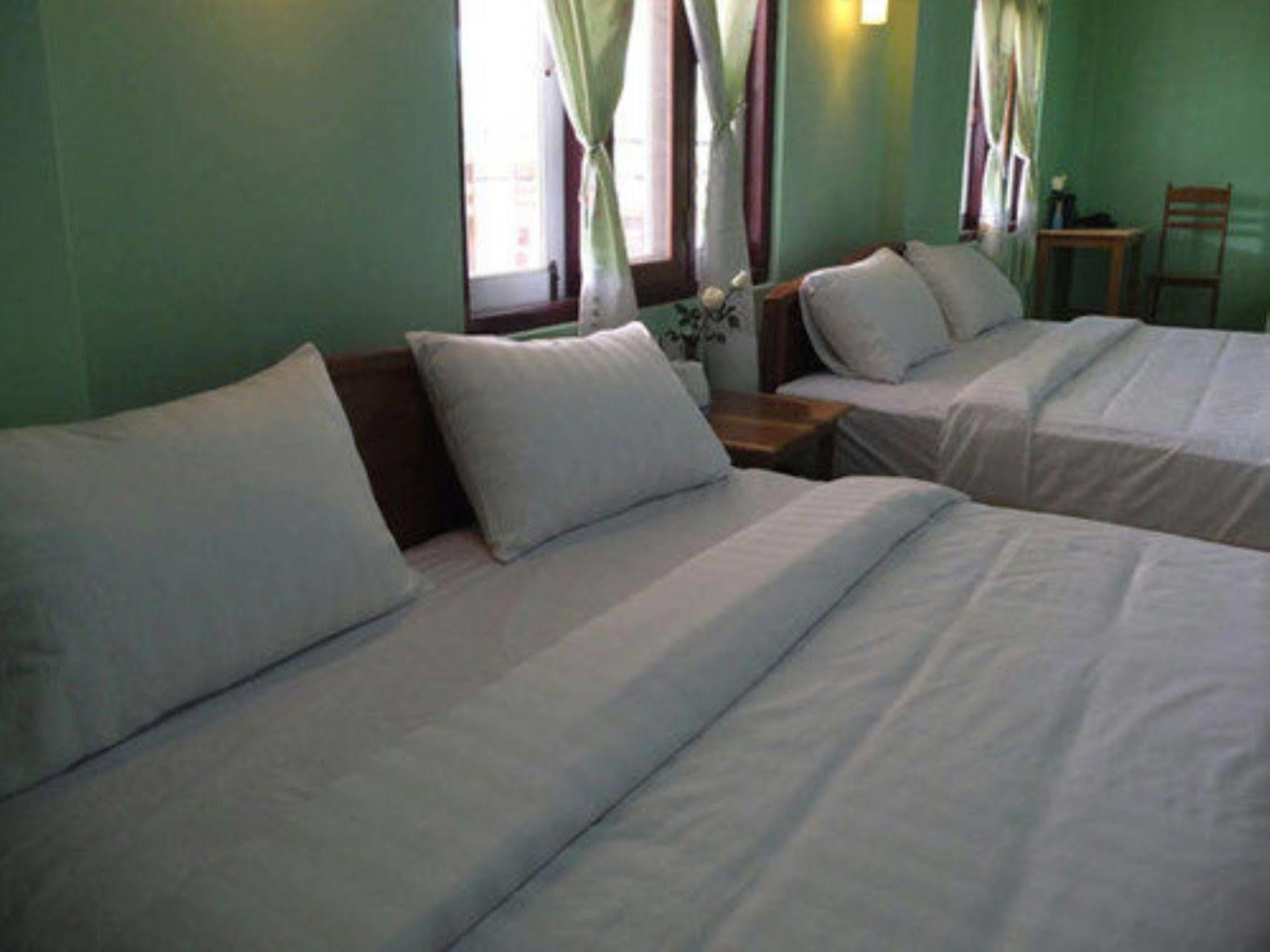 Railroad Hotel Kalaw Bagian luar foto