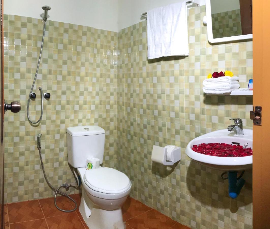 Railroad Hotel Kalaw Bagian luar foto